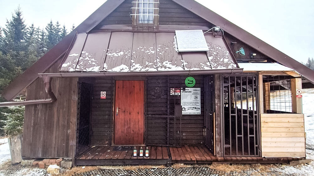 Nadacia-02_KST_chata-smreciny_w1000